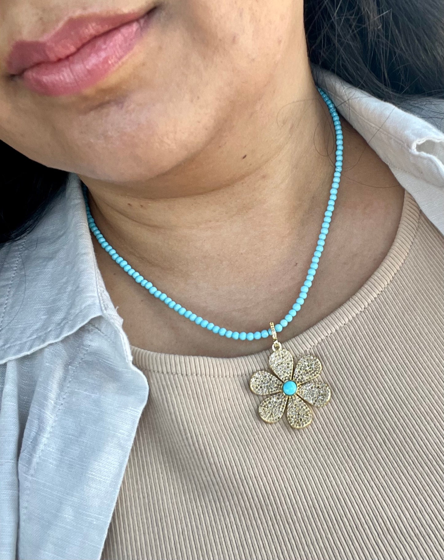 DELILAH Diamond Daisy Necklace Turquoise