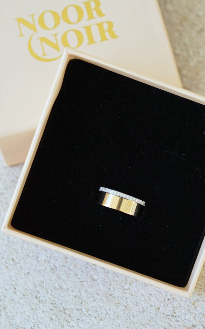 AMARA Cigar Band & Crystal Eternity Ring Set
