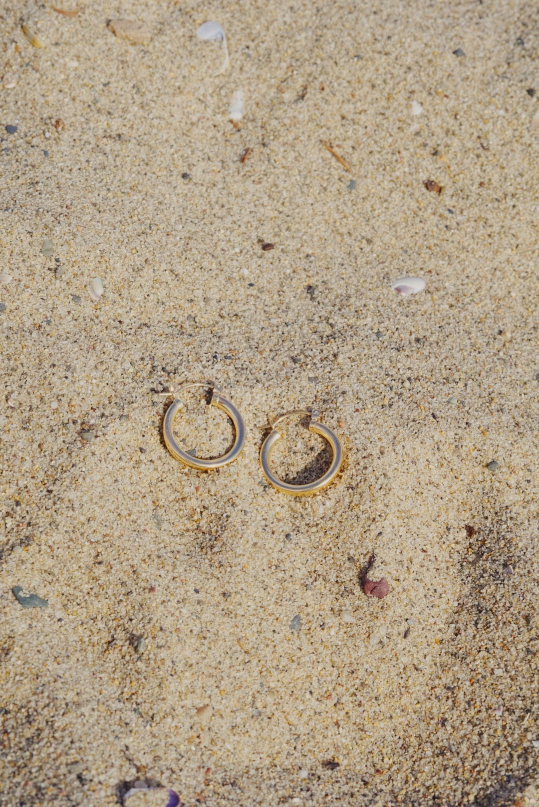 CHARLIE Gold Filled Hoop Earrings