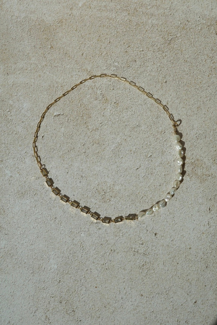 MONTECITO Diamond Baguette & Pearl Mixed Chain Necklace